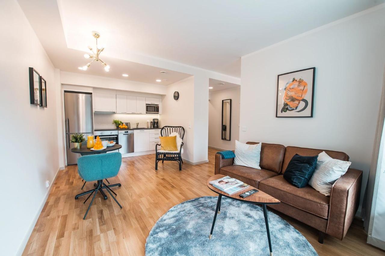 Forenom Serviced Apartments Helsinki Toeoeloe Exterior foto