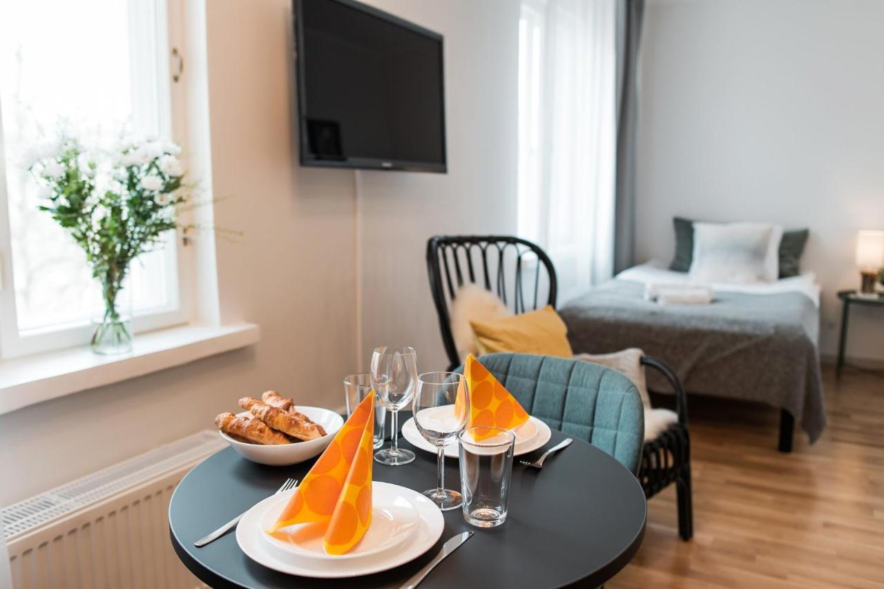 Forenom Serviced Apartments Helsinki Toeoeloe Exterior foto